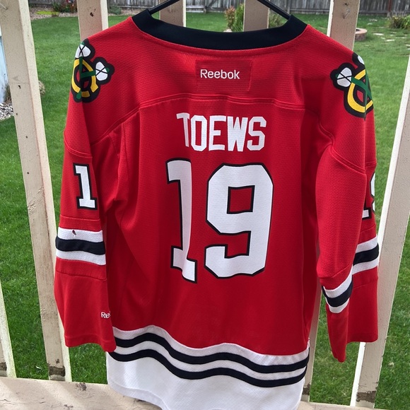 Rebok Chicago Blackhawks Toews Jersey Used - Picture 3 of 14